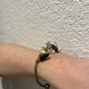 Elegant Gold and Black Stone Bracelet